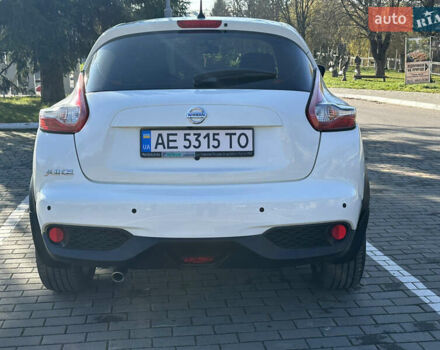 Белый Ниссан Жук, объемом двигателя 1.6 л и пробегом 90 тыс. км за 14500 $, фото 6 на Automoto.ua