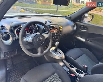 Белый Ниссан Жук, объемом двигателя 1.6 л и пробегом 65 тыс. км за 12000 $, фото 15 на Automoto.ua