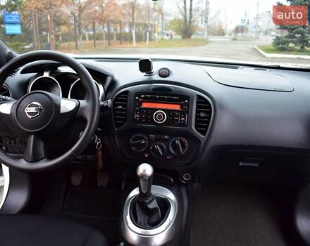 Белый Ниссан Жук, объемом двигателя 1.6 л и пробегом 39 тыс. км за 12400 $, фото 11 на Automoto.ua