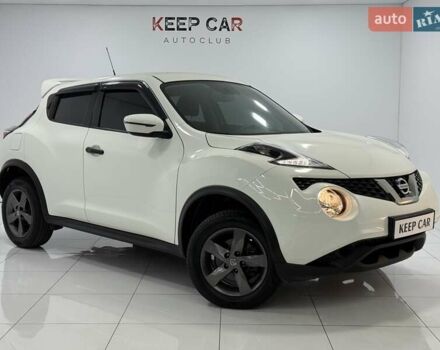 Белый Ниссан Жук, объемом двигателя 1.6 л и пробегом 69 тыс. км за 14700 $, фото 3 на Automoto.ua