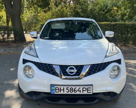 Белый Ниссан Жук, объемом двигателя 1.6 л и пробегом 48 тыс. км за 14500 $, фото 2 на Automoto.ua