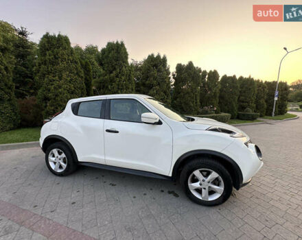 Белый Ниссан Жук, объемом двигателя 1.6 л и пробегом 77 тыс. км за 14300 $, фото 8 на Automoto.ua