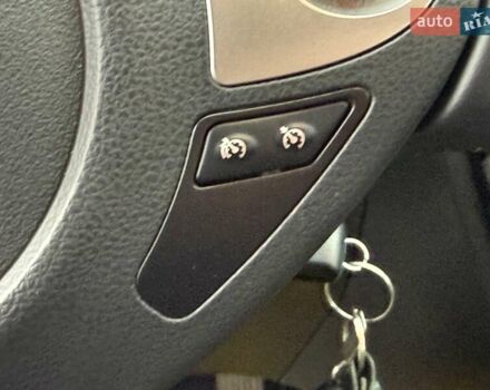 Белый Ниссан Жук, объемом двигателя 1.6 л и пробегом 35 тыс. км за 14800 $, фото 34 на Automoto.ua