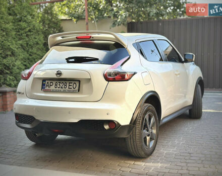 Білий Ніссан Жук, об'ємом двигуна 1.6 л та пробігом 150 тис. км за 14500 $, фото 2 на Automoto.ua