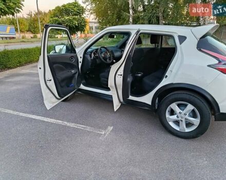 Белый Ниссан Жук, объемом двигателя 1.6 л и пробегом 65 тыс. км за 12900 $, фото 39 на Automoto.ua