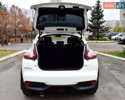 Белый Ниссан Жук, объемом двигателя 1.6 л и пробегом 39 тыс. км за 12400 $, фото 8 на Automoto.ua