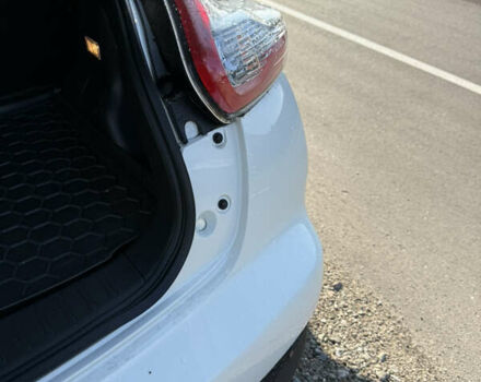 Білий Ніссан Жук, об'ємом двигуна 1.6 л та пробігом 16 тис. км за 17500 $, фото 6 на Automoto.ua