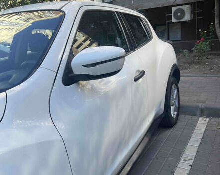 Белый Ниссан Жук, объемом двигателя 1.6 л и пробегом 48 тыс. км за 14500 $, фото 12 на Automoto.ua