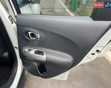 Белый Ниссан Жук, объемом двигателя 1.6 л и пробегом 78 тыс. км за 14500 $, фото 17 на Automoto.ua