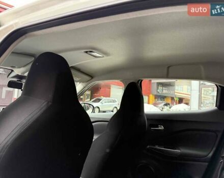 Белый Ниссан Жук, объемом двигателя 1 л и пробегом 61 тыс. км за 18900 $, фото 31 на Automoto.ua