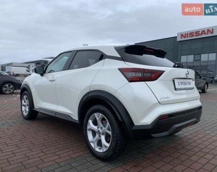 Белый Ниссан Жук, объемом двигателя 1 л и пробегом 39 тыс. км за 18500 $, фото 10 на Automoto.ua