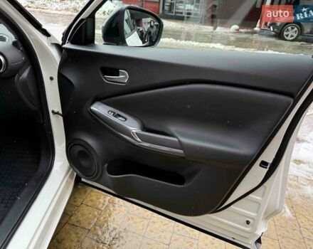 Белый Ниссан Жук, объемом двигателя 1 л и пробегом 61 тыс. км за 18900 $, фото 40 на Automoto.ua