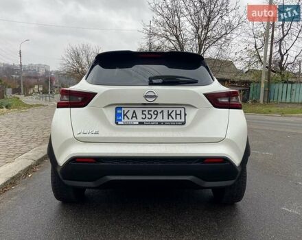 Белый Ниссан Жук, объемом двигателя 1 л и пробегом 15 тыс. км за 20200 $, фото 5 на Automoto.ua