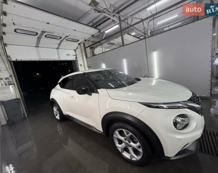 Ниссан Жук 2021 в Киеве на Automoto.ua Белый Ниссан Жук, объемом двигателя 1 л и пробегом 25 тыс. км за 19300 $, фото 1 на Automoto.ua