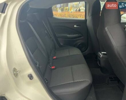 Білий Ніссан Жук, об'ємом двигуна 1 л та пробігом 35 тис. км за 18990 $, фото 10 на Automoto.ua