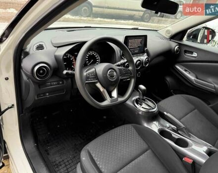 Белый Ниссан Жук, объемом двигателя 1 л и пробегом 61 тыс. км за 18900 $, фото 14 на Automoto.ua