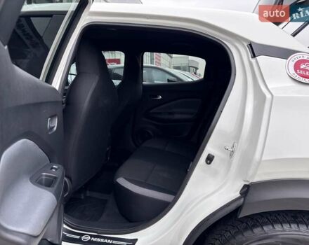 Білий Ніссан Жук, об'ємом двигуна 1 л та пробігом 25 тис. км за 20168 $, фото 13 на Automoto.ua