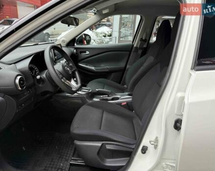 Белый Ниссан Жук, объемом двигателя 1 л и пробегом 61 тыс. км за 18900 $, фото 12 на Automoto.ua