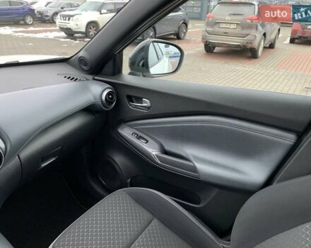 Белый Ниссан Жук, объемом двигателя 1 л и пробегом 39 тыс. км за 18500 $, фото 34 на Automoto.ua