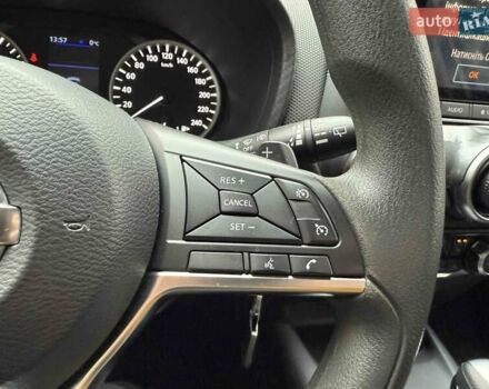 Белый Ниссан Жук, объемом двигателя 1 л и пробегом 61 тыс. км за 18900 $, фото 17 на Automoto.ua