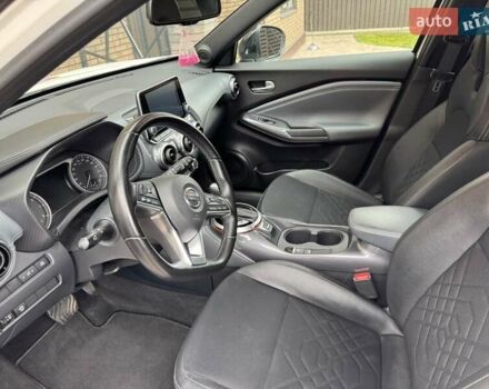 Белый Ниссан Жук, объемом двигателя 1 л и пробегом 23 тыс. км за 21000 $, фото 4 на Automoto.ua