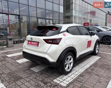 Білий Ніссан Жук, об'ємом двигуна 1 л та пробігом 25 тис. км за 20168 $, фото 25 на Automoto.ua