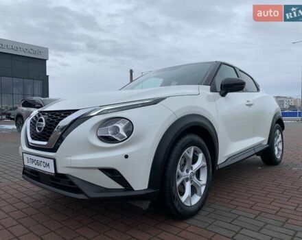 Белый Ниссан Жук, объемом двигателя 1 л и пробегом 39 тыс. км за 18500 $, фото 5 на Automoto.ua