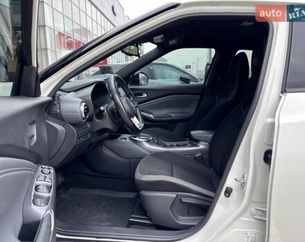 Білий Ніссан Жук, об'ємом двигуна 1 л та пробігом 25 тис. км за 20168 $, фото 8 на Automoto.ua