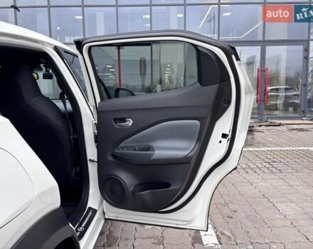 Білий Ніссан Жук, об'ємом двигуна 1 л та пробігом 25 тис. км за 20168 $, фото 14 на Automoto.ua