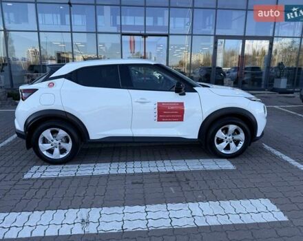 Белый Ниссан Жук, объемом двигателя 1 л и пробегом 55 тыс. км за 18469 $, фото 26 на Automoto.ua