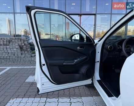 Белый Ниссан Жук, объемом двигателя 1 л и пробегом 55 тыс. км за 18469 $, фото 12 на Automoto.ua