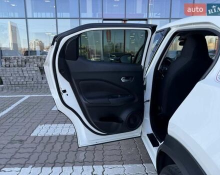 Белый Ниссан Жук, объемом двигателя 1 л и пробегом 55 тыс. км за 18469 $, фото 14 на Automoto.ua