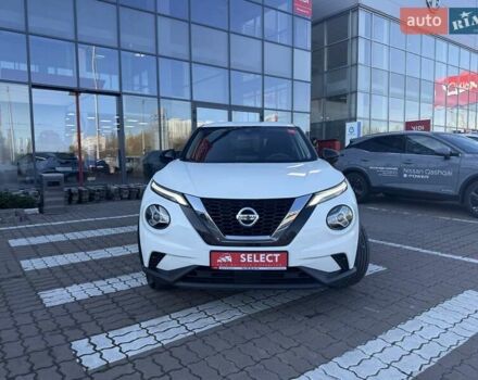 Белый Ниссан Жук, объемом двигателя 1 л и пробегом 55 тыс. км за 18469 $, фото 1 на Automoto.ua