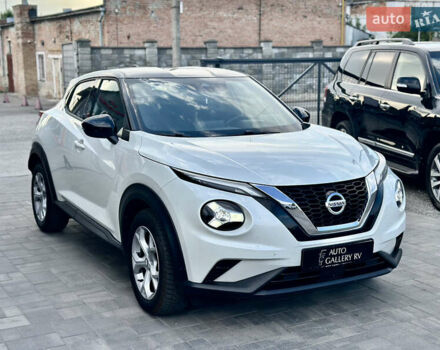 Белый Ниссан Жук, объемом двигателя 1 л и пробегом 8 тыс. км за 20500 $, фото 3 на Automoto.ua