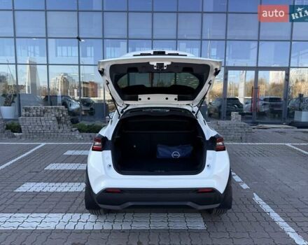 Белый Ниссан Жук, объемом двигателя 1 л и пробегом 55 тыс. км за 18469 $, фото 11 на Automoto.ua