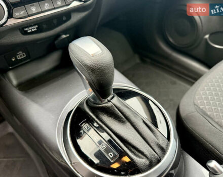 Белый Ниссан Жук, объемом двигателя 1 л и пробегом 53 тыс. км за 21300 $, фото 20 на Automoto.ua