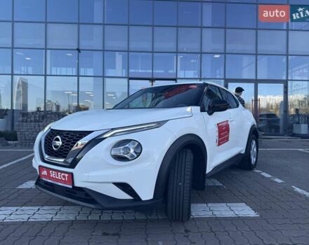 Белый Ниссан Жук, объемом двигателя 1 л и пробегом 55 тыс. км за 18469 $, фото 3 на Automoto.ua