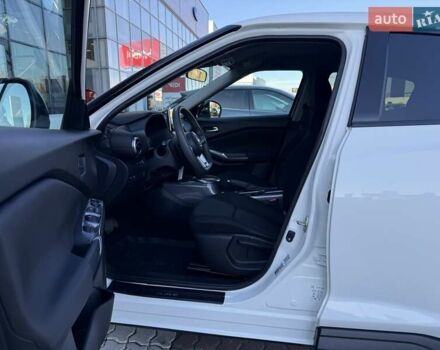 Белый Ниссан Жук, объемом двигателя 1 л и пробегом 55 тыс. км за 18469 $, фото 13 на Automoto.ua