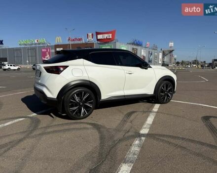 Ніссан Жук 2023 у Одесі на Automoto.ua Білий Ніссан Жук, об'ємом двигуна 1 л та пробігом 15 тис. км за 26500 $, фото 2 на Automoto.ua
