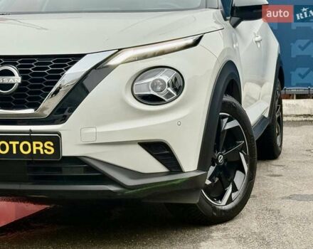 Белый Ниссан Жук, объемом двигателя 1 л и пробегом 7 тыс. км за 22500 $, фото 7 на Automoto.ua