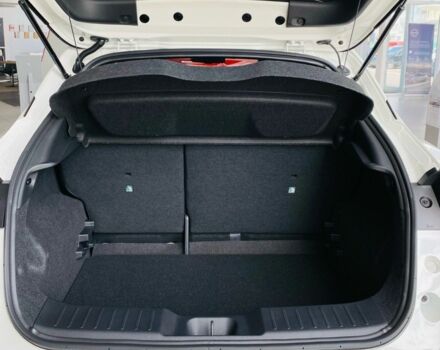 Білий Ніссан Жук, об'ємом двигуна 0 л та пробігом 0 тис. км за 26455 $, фото 10 на Automoto.ua