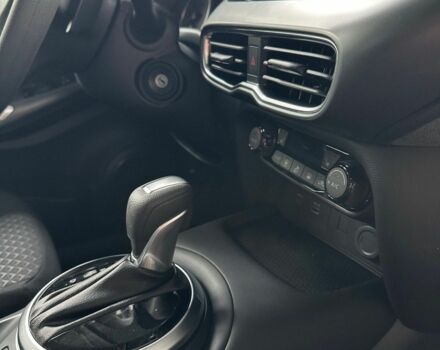 Білий Ніссан Жук, об'ємом двигуна 0 л та пробігом 0 тис. км за 25043 $, фото 12 на Automoto.ua