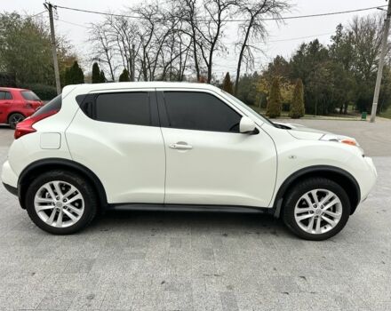 Белый Ниссан Жук, объемом двигателя 1.6 л и пробегом 165 тыс. км за 8900 $, фото 3 на Automoto.ua