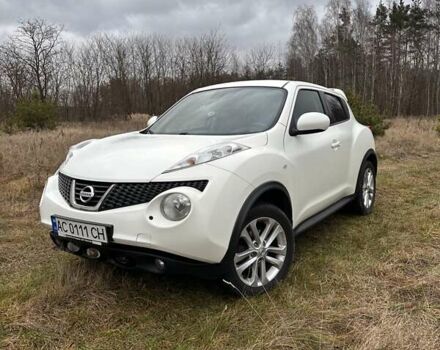Белый Ниссан Жук, объемом двигателя 1.6 л и пробегом 204 тыс. км за 8900 $, фото 1 на Automoto.ua