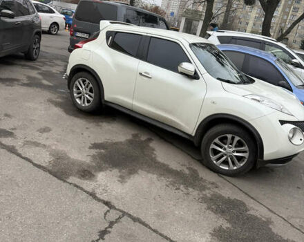 Белый Ниссан Жук, объемом двигателя 1.62 л и пробегом 64 тыс. км за 12100 $, фото 1 на Automoto.ua