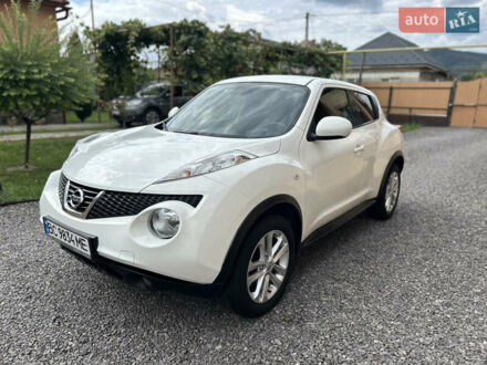 Белый Ниссан Жук, объемом двигателя 1.5 л и пробегом 235 тыс. км за 8750 $, фото 1 на Automoto.ua