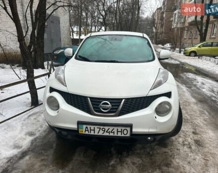 Белый Ниссан Жук, объемом двигателя 1.6 л и пробегом 159 тыс. км за 7198 $, фото 1 на Automoto.ua