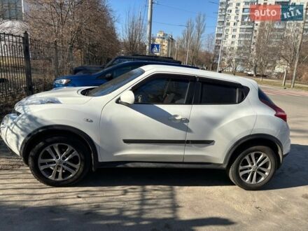 Белый Ниссан Жук, объемом двигателя 1.6 л и пробегом 109 тыс. км за 10300 $, фото 1 на Automoto.ua