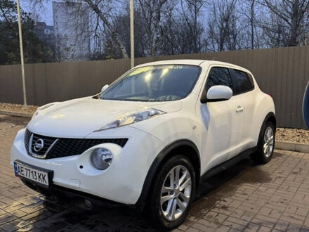 Белый Ниссан Жук, объемом двигателя 1.6 л и пробегом 165 тыс. км за 10700 $, фото 1 на Automoto.ua