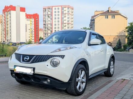 Белый Ниссан Жук, объемом двигателя 0 л и пробегом 70 тыс. км за 11400 $, фото 1 на Automoto.ua